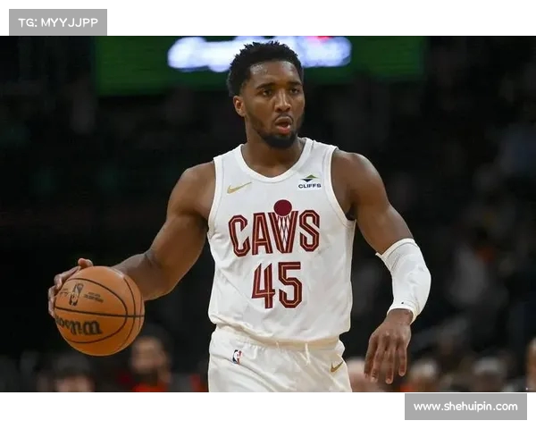 NBA三分命中率排行榜:谁是当前联盟最精准的射手 NBA三分命中率排行榜:谁是当前联盟最精准的射手